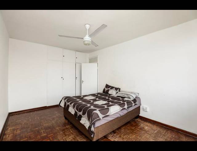 2 BEDROOM APARTMENT FOR SALE IN GLENWOOD